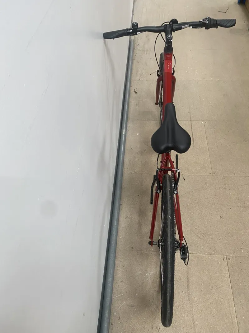 EX-DISPLAY Ridgeback Comet 19 inch Large Hybrid Bike 2021 in Red-1